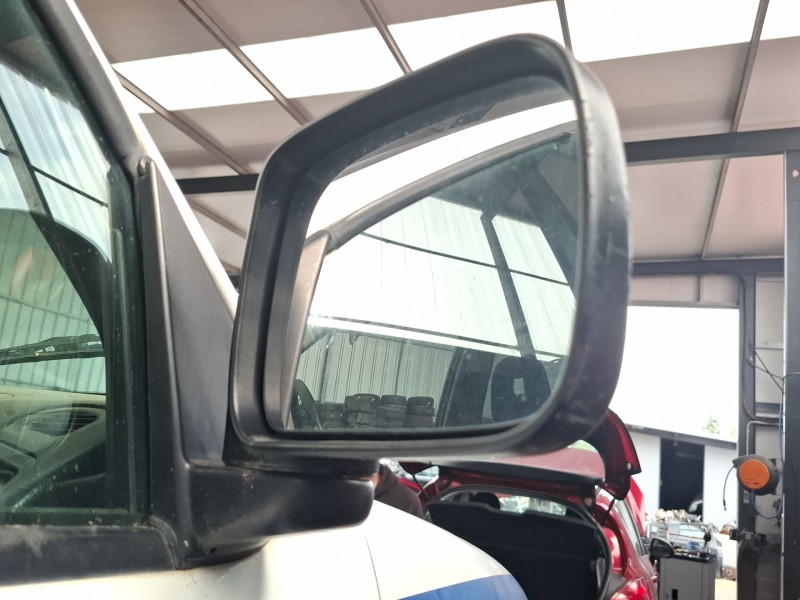 nissan terrano ii (r20) del año 2005