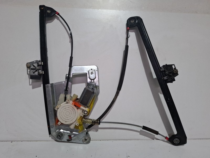 Recambio de elevalunas delantero derecho para bmw 5 (e39) 525 tds referencia OEM IAM 007006002b  