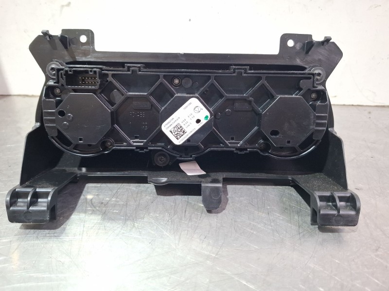 Recambio de mando climatizador para dacia sandero iii 1.0 tce 90 referencia OEM IAM 275006270R  