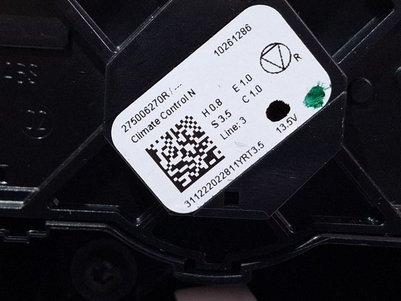 Recambio de mando climatizador para dacia sandero iii 1.0 tce 90 referencia OEM IAM 275006270R  