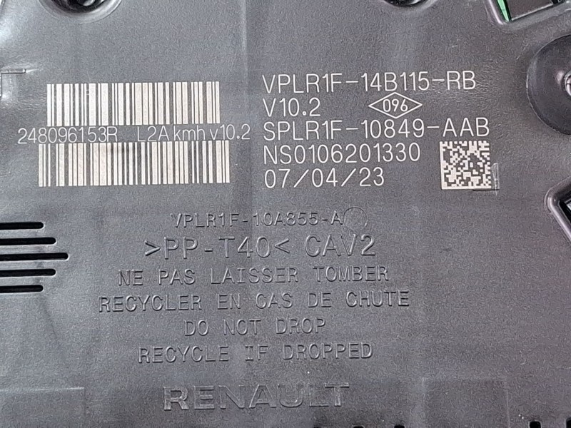 Recambio de cuenta kilometros para dacia sandero iii 1.0 tce 90 referencia OEM IAM 2480961533R  