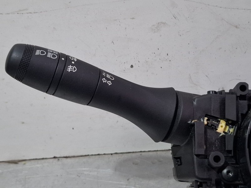 Recambio de mando multifuncion para dacia sandero iii 1.0 tce 90 referencia OEM IAM 255670975R-B / 255543182RC  