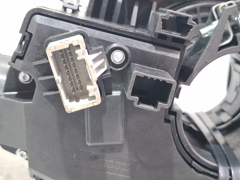 Recambio de mando multifuncion para dacia sandero iii 1.0 tce 90 referencia OEM IAM 255670975R-B / 255543182RC  