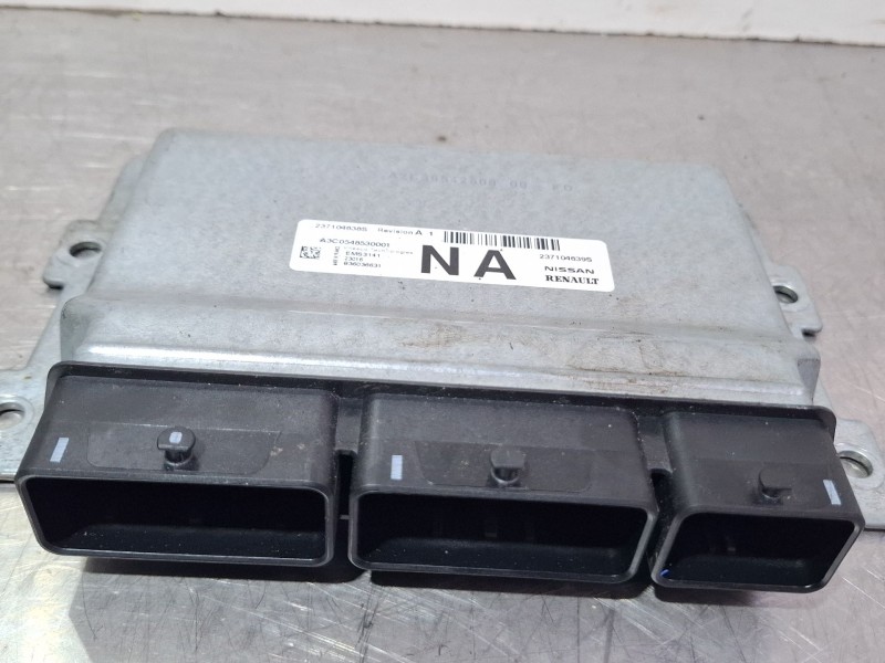 Recambio de centralita motor para dacia sandero iii 1.0 tce 90 referencia OEM IAM 237104638S / A3C0548530001 / 237104639S  