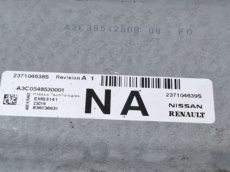 Recambio de centralita motor para dacia sandero iii 1.0 tce 90 referencia OEM IAM 237104638S / A3C0548530001 / 237104639S  