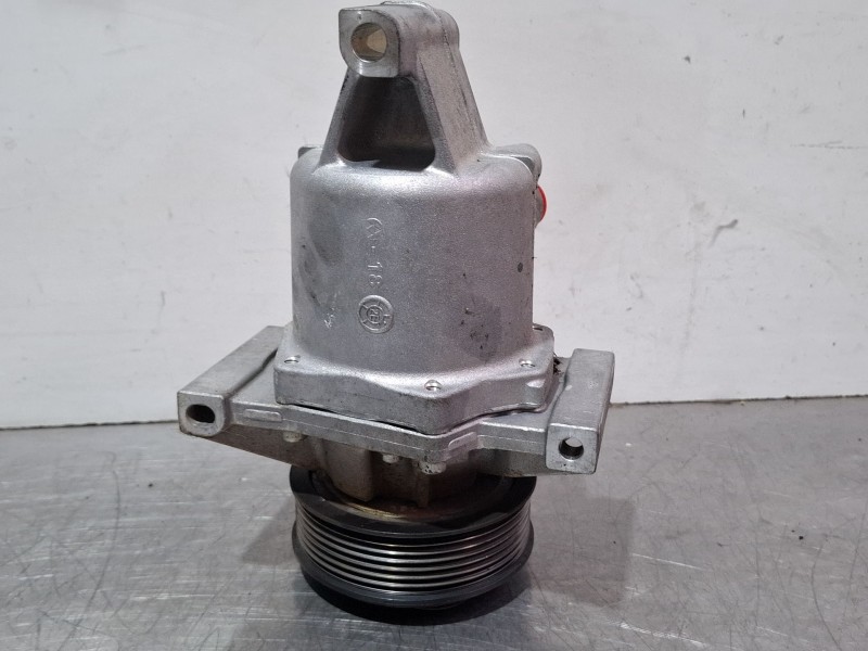 Recambio de compresor aire acondicionado para dacia sandero iii 1.0 tce 90 referencia OEM IAM 926008469R-B  