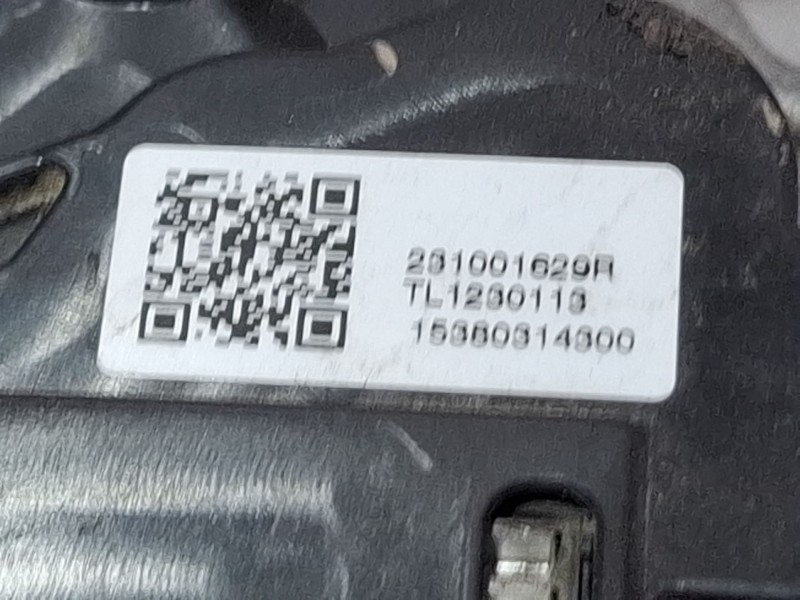 Recambio de alternador para dacia sandero iii 1.0 tce 90 referencia OEM IAM 231001629R  