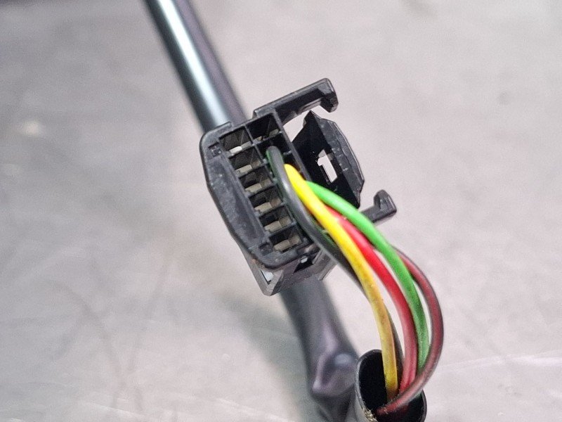 Recambio de espejo retrovisor izquierdo electrico para dacia sandero iii 1.0 tce 90 referencia OEM IAM E90411968  