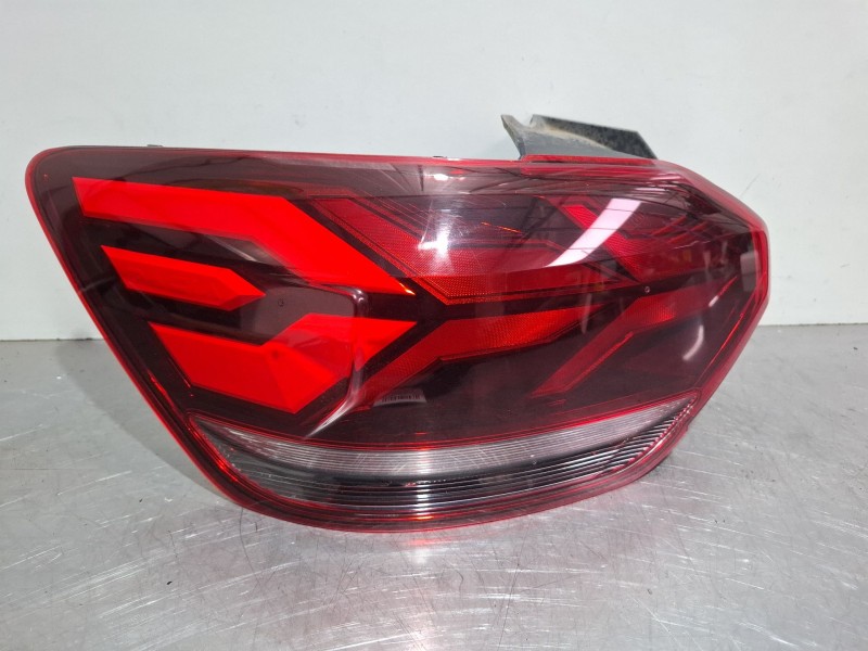 Recambio de piloto trasero izquierdo para dacia sandero iii 1.0 tce 90 referencia OEM IAM 265555265R  