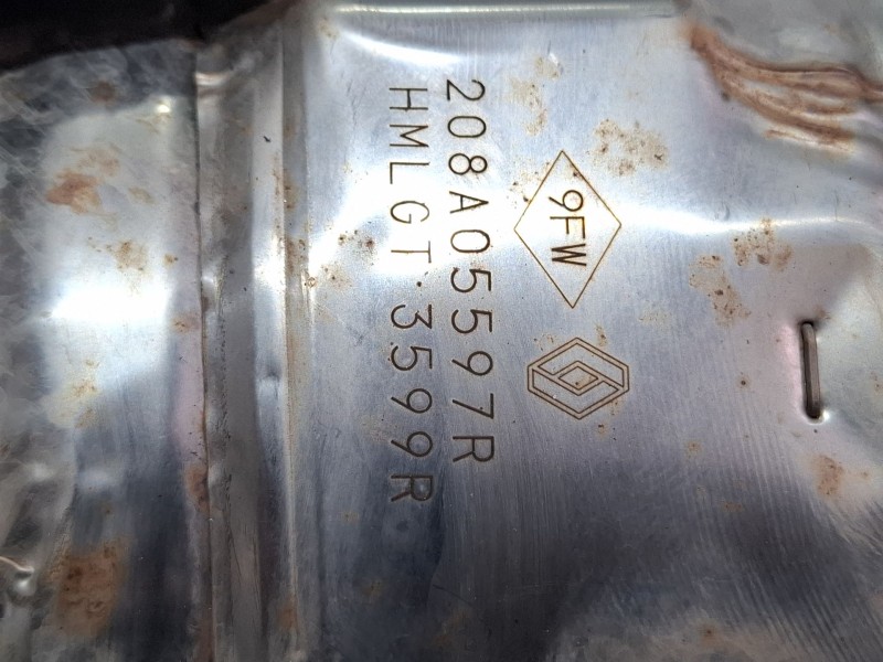 Recambio de filtro de particulas para dacia sandero iii 1.0 tce 90 referencia OEM IAM 208A05597R  