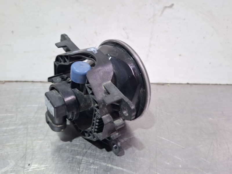 Recambio de faro antiniebla delantero izquierdo para dacia sandero iii 1.0 tce 90 referencia OEM IAM 261500097RB  