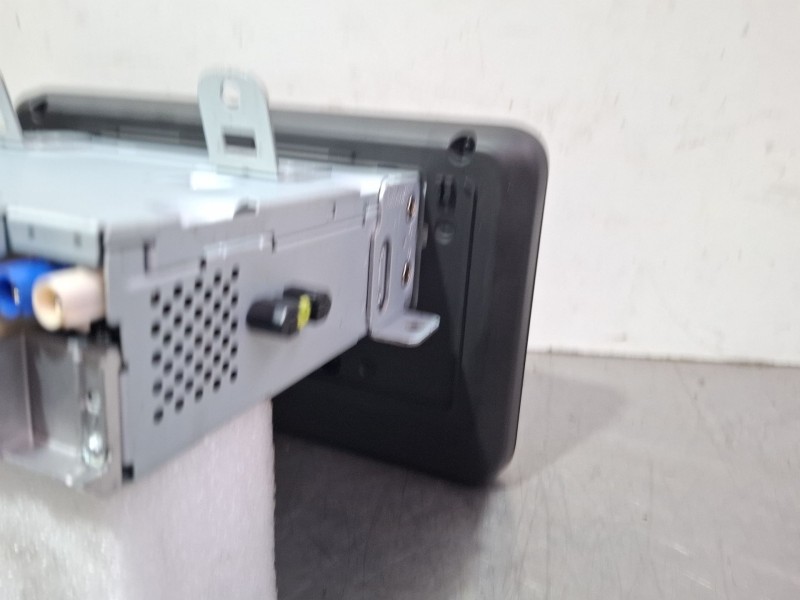 Recambio de pantalla multifuncion para dacia sandero iii 1.0 tce 90 referencia OEM IAM 280214563R  