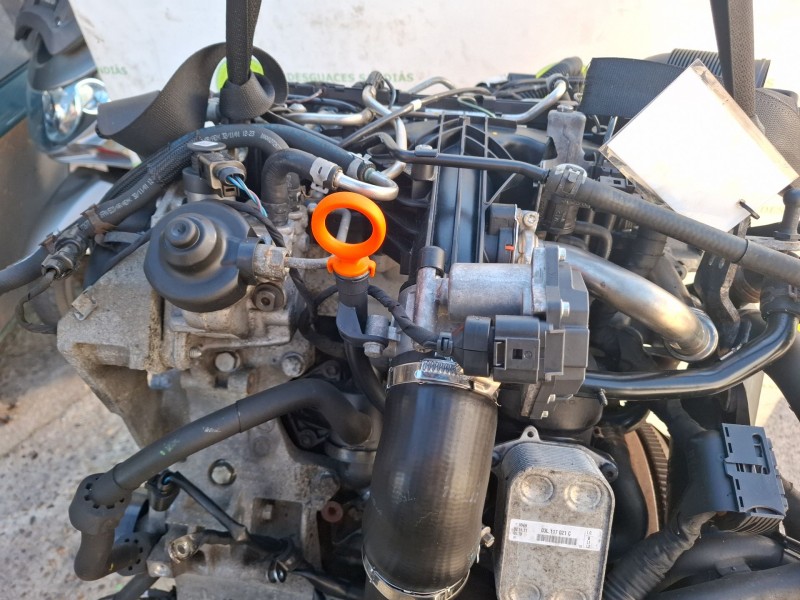 Recambio de motor completo para audi a1 (8x1, 8xk) 2.0 tdi referencia OEM IAM CFH  