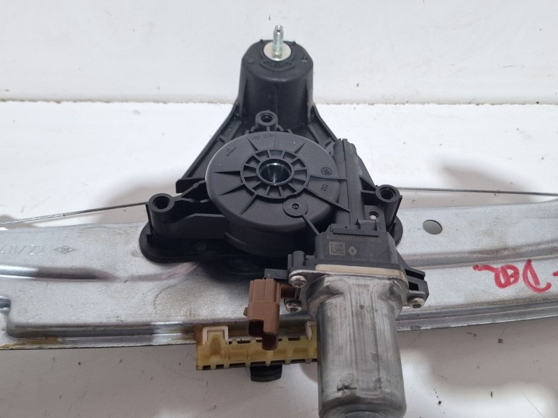 Recambio de elevalunas trasero derecho para dacia sandero iii 1.0 tce 90 referencia OEM IAM   