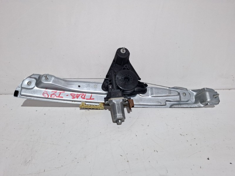 Recambio de elevalunas trasero izquierdo para dacia sandero iii 1.0 tce 90 referencia OEM IAM   