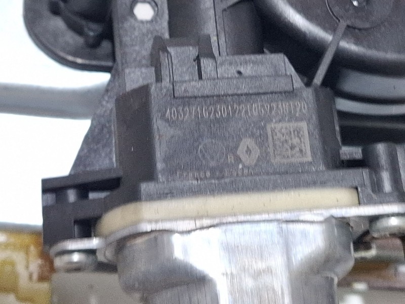 Recambio de elevalunas trasero izquierdo para dacia sandero iii 1.0 tce 90 referencia OEM IAM   