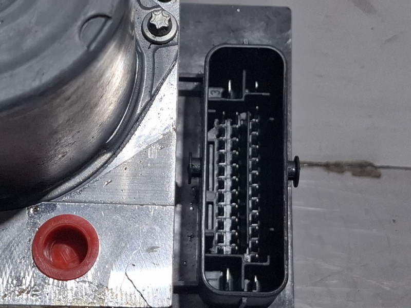 Recambio de modulo abs para peugeot 308 sw i (4e_, 4h_) 1.6 hdi referencia OEM IAM 0265230714 / 9666229480 / 0265951218  