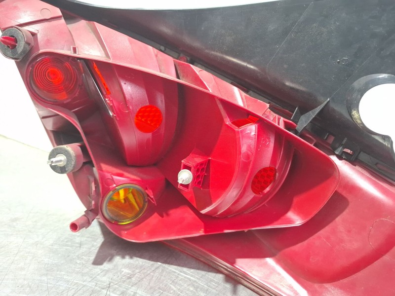 Recambio de piloto trasero izquierdo para peugeot 308 sw i (4e_, 4h_) 1.6 hdi referencia OEM IAM 9680425780  