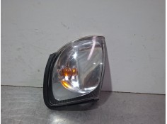 Recambio de piloto intermitente delantero izquierdo para nissan terrano ii (r20) 2.7 tdi 4wd referencia OEM IAM 261350X000  