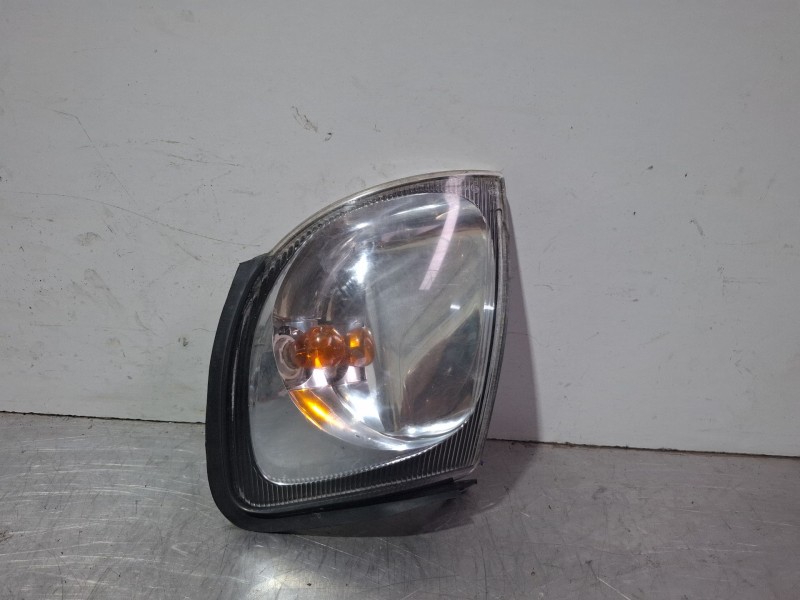 Recambio de piloto intermitente delantero izquierdo para nissan terrano ii (r20) 2.7 tdi 4wd referencia OEM IAM 261350X000  