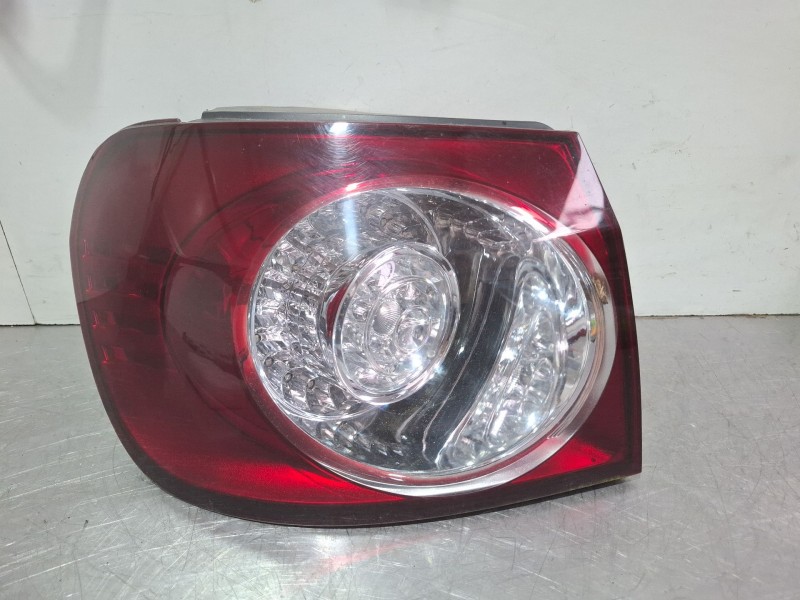 Recambio de piloto trasero izquierdo para volkswagen golf referencia OEM IAM 084411972lb  