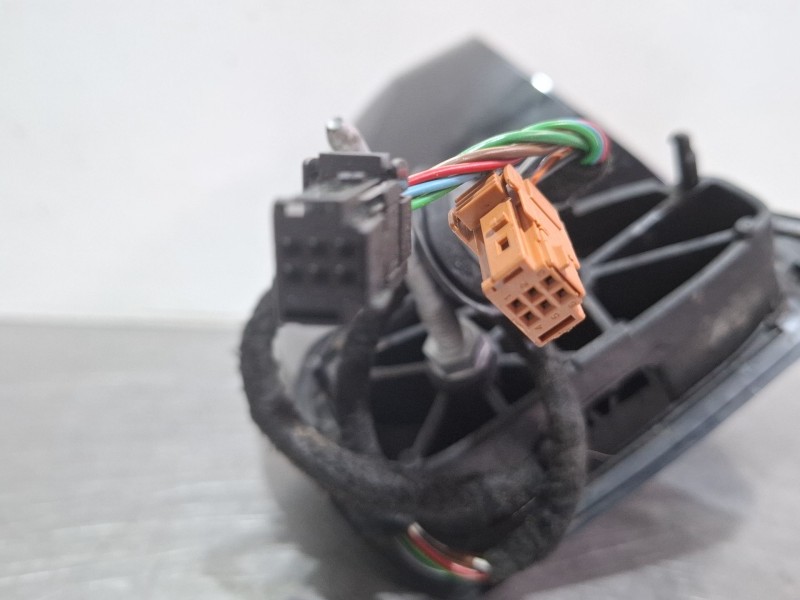 Recambio de espejo retrovisor derecho electrico para peugeot 3008 referencia OEM IAM E20208199  