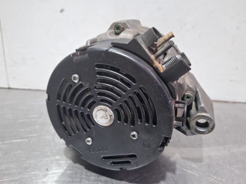 Recambio de alternador para citroën berlingo referencia OEM IAM 9621298880  