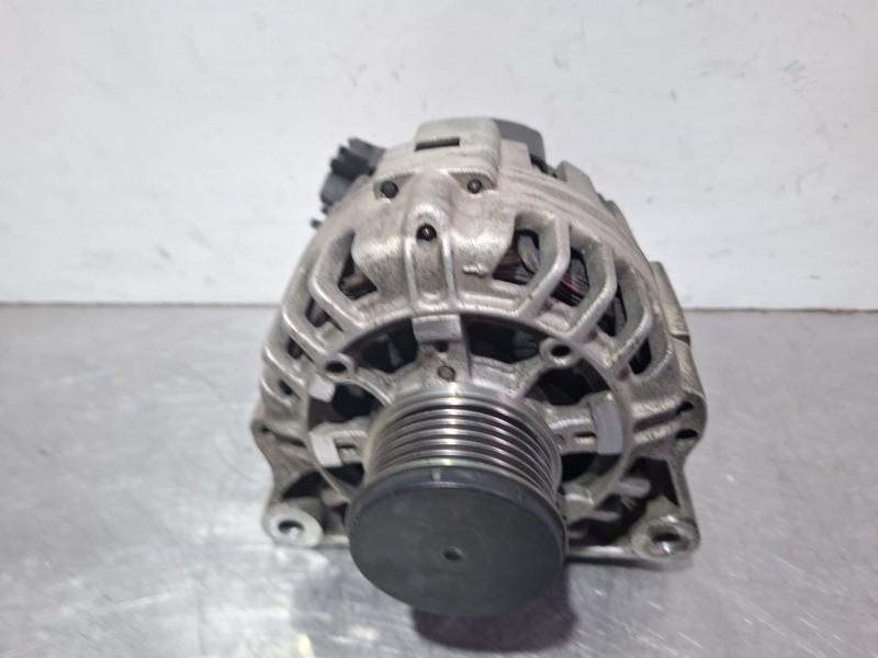 Recambio de alternador para seat ibiza referencia OEM IAM 9664057480  