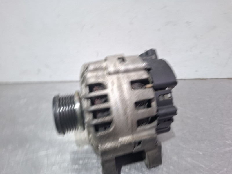 Recambio de alternador para seat ibiza referencia OEM IAM 9664057480  