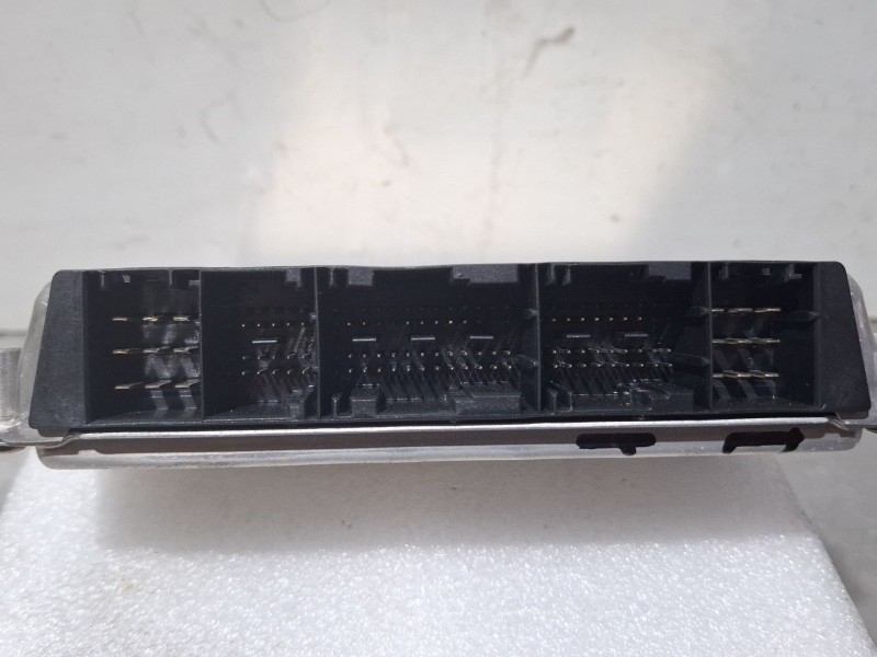 Recambio de centralita motor para daimler chrysler a 170 cdi referencia OEM IAM A0275459632 / 0281010039  