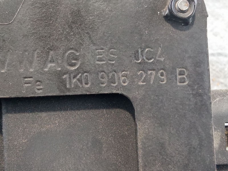 Recambio de caja valvulas para seat altea referencia OEM IAM 1K0906279B  