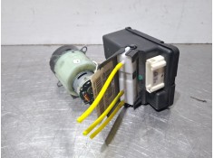 Recambio de compresor de cierre centralizado para daimler chrysler a 170 cdi referencia OEM IAM 1688000248  