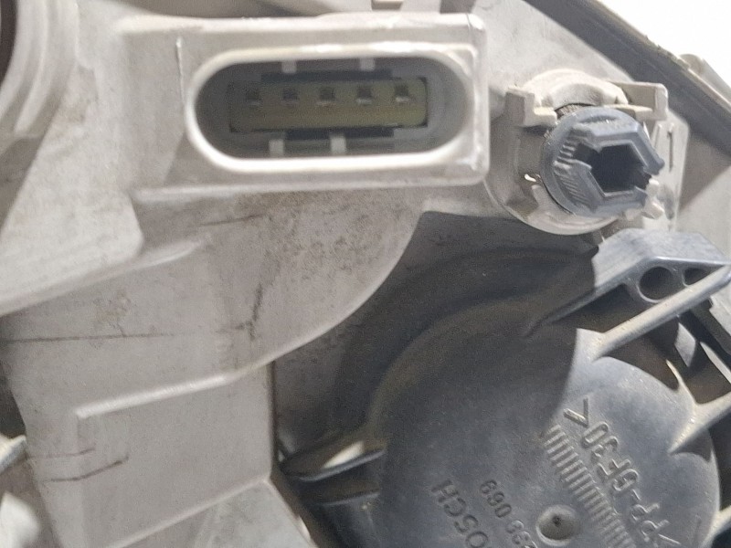 Recambio de faro delantero izquierdo para daimler chrysler a 170 cdi referencia OEM IAM A1688200961 / 1305235514  