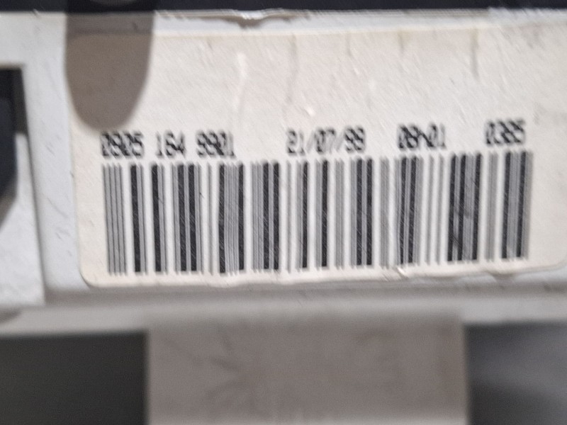 Recambio de cuenta kilometros para daimler chrysler a 170 cdi referencia OEM IAM A1685404311  