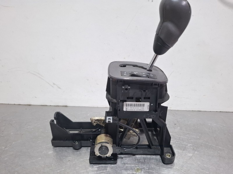 Recambio de palanca cambio para daimler chrysler a 170 cdi referencia OEM IAM A16854000447D88 / 04500002  
