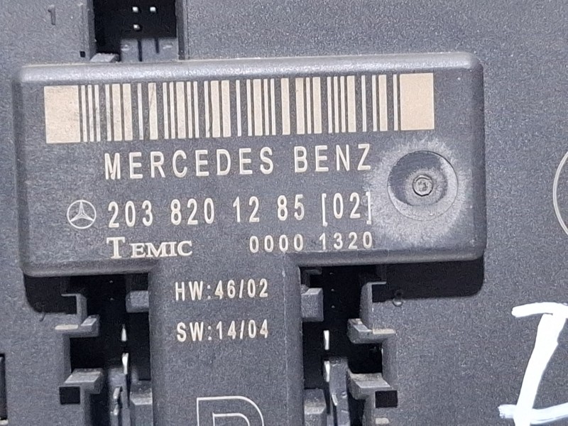 Recambio de centralita cierre para mercedes-benz c200 kompressor referencia OEM IAM 2038201285  