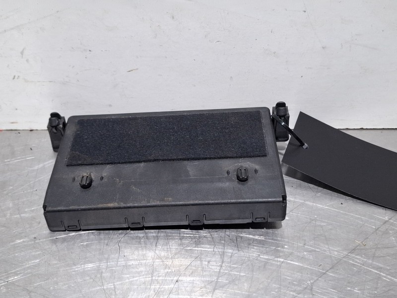 Recambio de centralita cierre para mercedes-benz c200 kompressor referencia OEM IAM 2038201285  