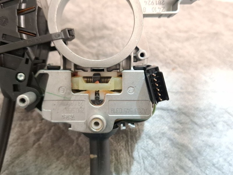 Recambio de mando multifuncion para mercedes-benz c200 kompressor referencia OEM IAM A2035450310 / 282606  