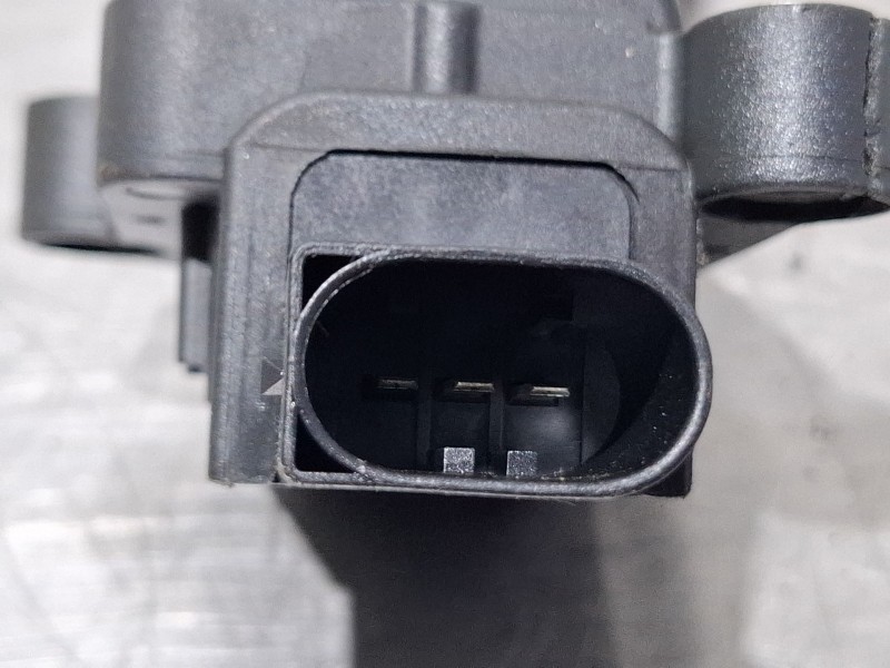 Recambio de bobina encendido para mercedes-benz c200 kompressor referencia OEM IAM A0001501580 / 0040100042  