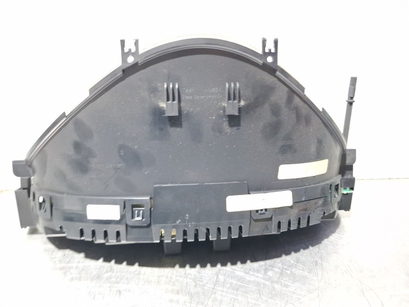 Recambio de cuenta kilometros para mercedes-benz c200 kompressor referencia OEM IAM A2C53020885 / A2035408947  