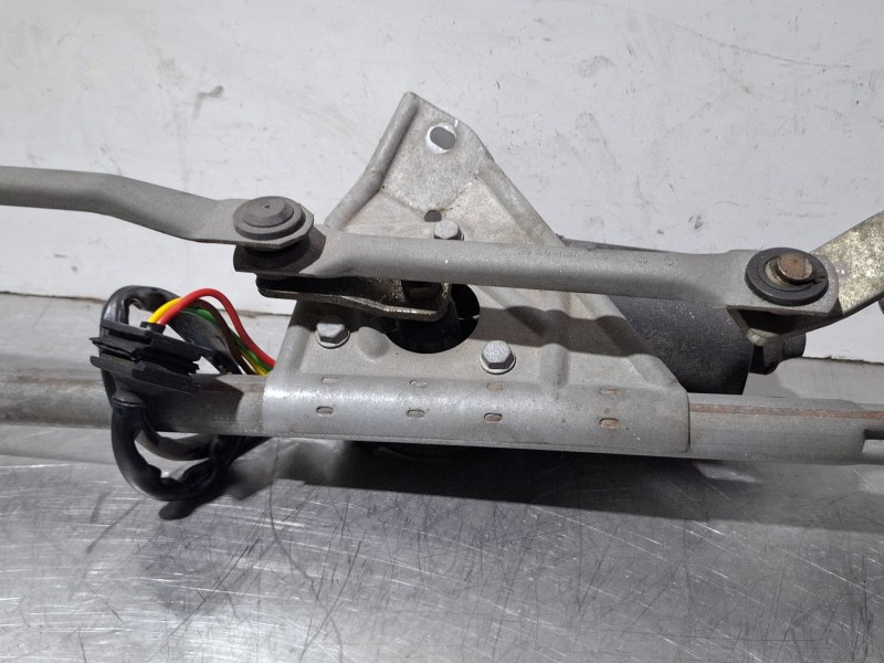 Recambio de motor limpia delantero para mercedes-benz c200 kompressor referencia OEM IAM A2038200342 / 404518  