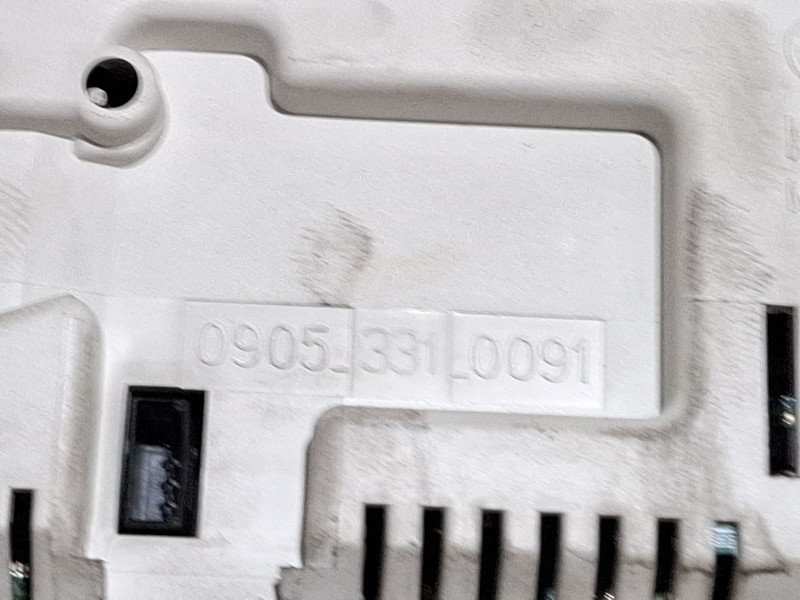 Recambio de cuenta kilometros para audi a3 (8l1) 1.9 tdi referencia OEM IAM 8L0920900B  