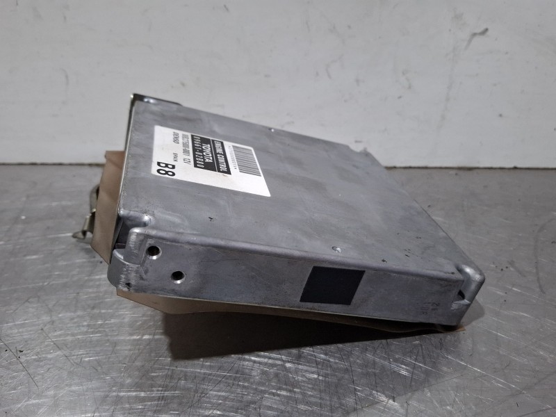 Recambio de centralita motor para toyota corolla (_e12_) 1.6 vvt-i (zze121_) referencia OEM IAM 8966102B80  