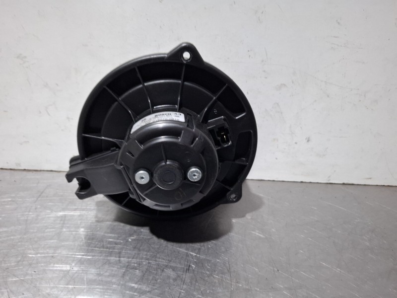 Recambio de motor calefaccion para toyota corolla (_e12_) 1.6 vvt-i (zze121_) referencia OEM IAM 0130101601  