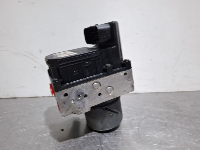 Recambio de modulo abs para toyota corolla (_e12_) 1.6 vvt-i (zze121_) referencia OEM IAM 0265225288  