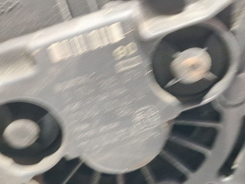 Recambio de alternador para toyota corolla (_e12_) 1.6 vvt-i (zze121_) referencia OEM IAM 0124325079 / 270600D140A  