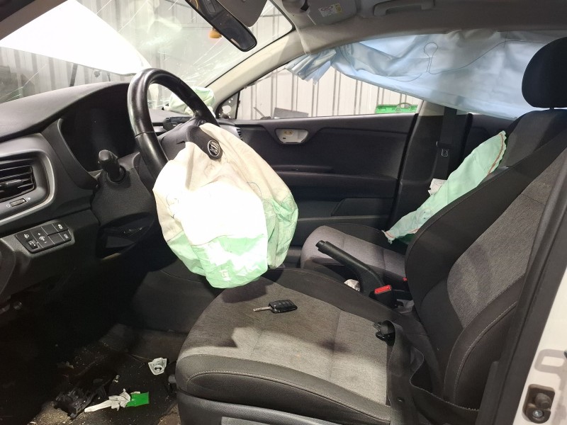 kia stonic (yb) del año 2019