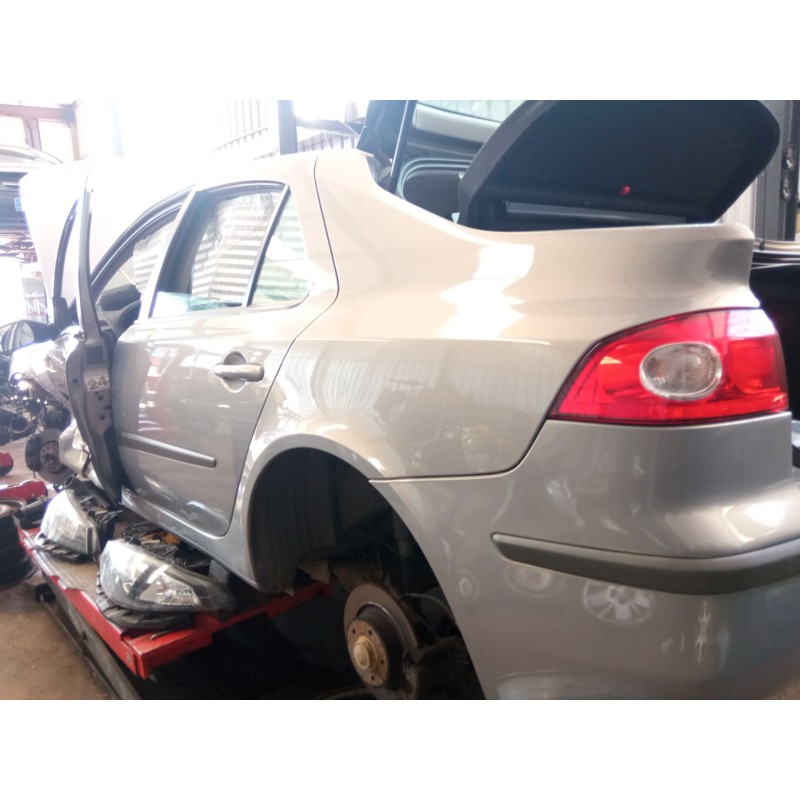 renault laguna del año 2006