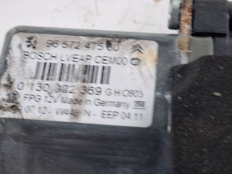 Recambio de elevalunas delantero derecho para peugeot 308 referencia OEM IAM 0265951176  