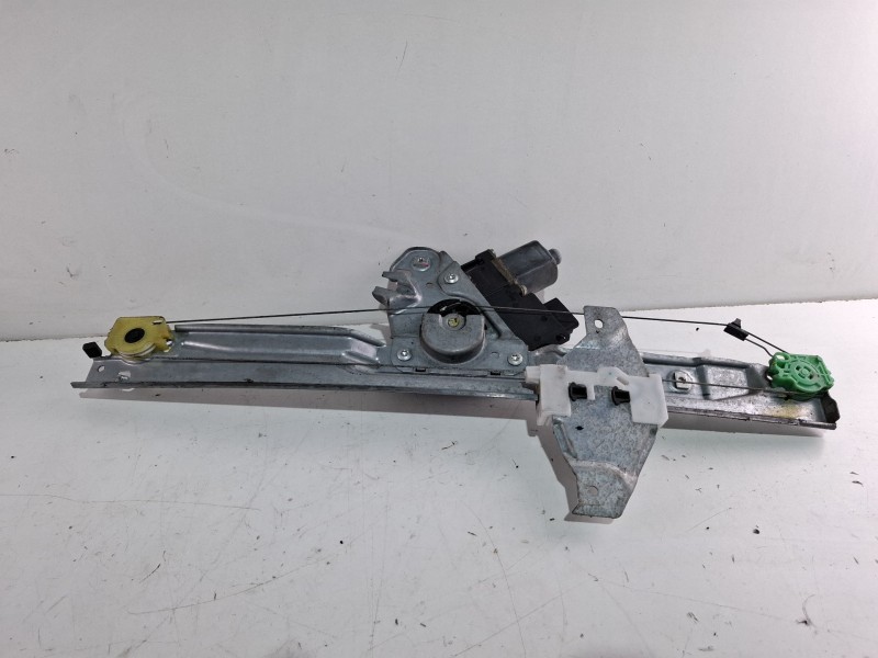 Recambio de elevalunas delantero derecho para peugeot 308 referencia OEM IAM 0265951176  